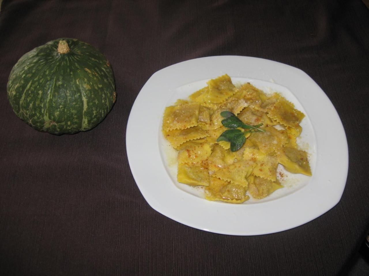 Hotel Buca Di Bacco 沃尔塔曼托瓦纳 外观 照片